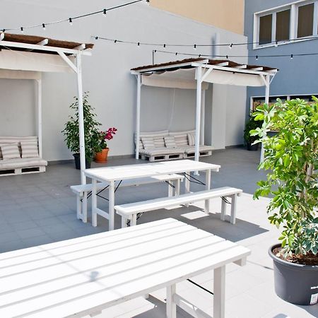 Garden Patio 1B - 1 Bdr With Terrace Lejlighed Lisboa Eksteriør billede
